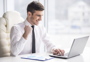 Memenangkan Persaingan Bisnis dengan Data. (Foto: Ilustrasi)