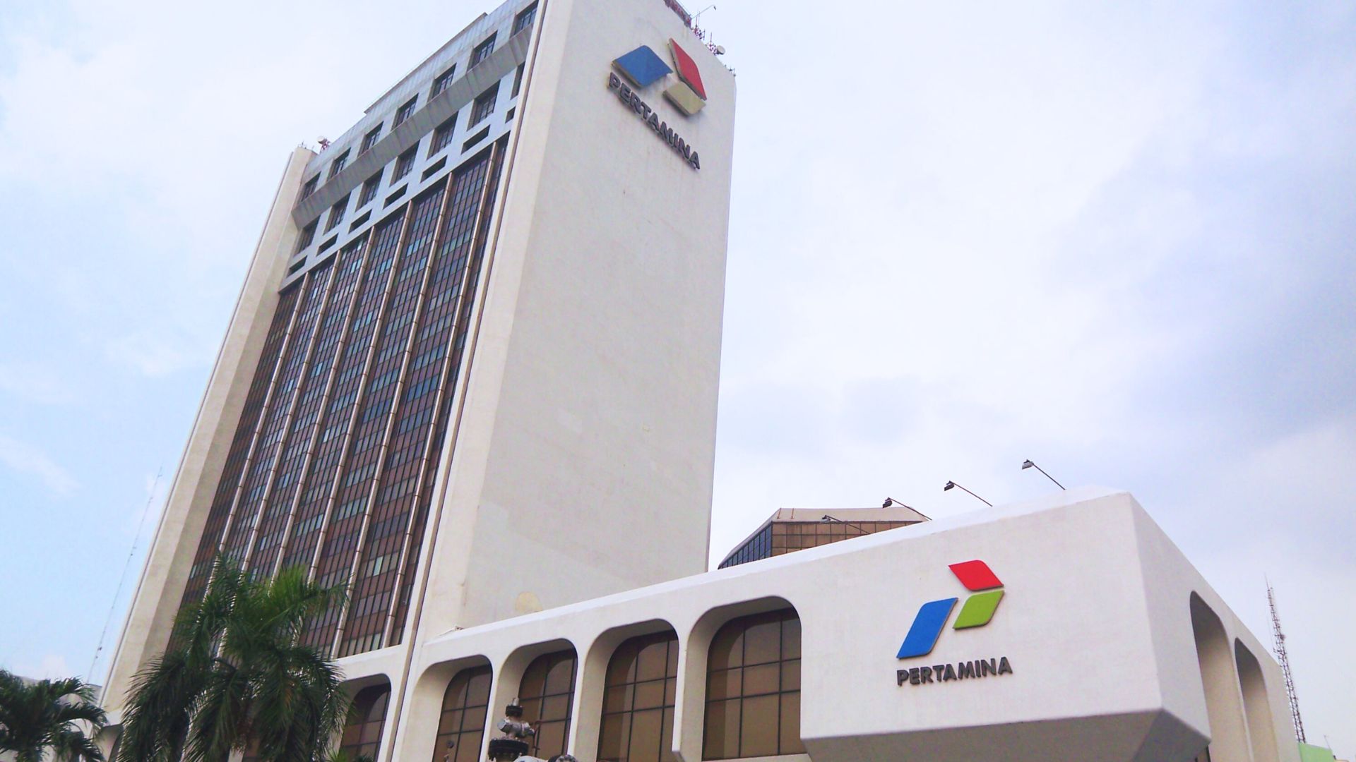 Risiko Bisnis: Dampak Korupsi Pertamina pada Industri Minyak