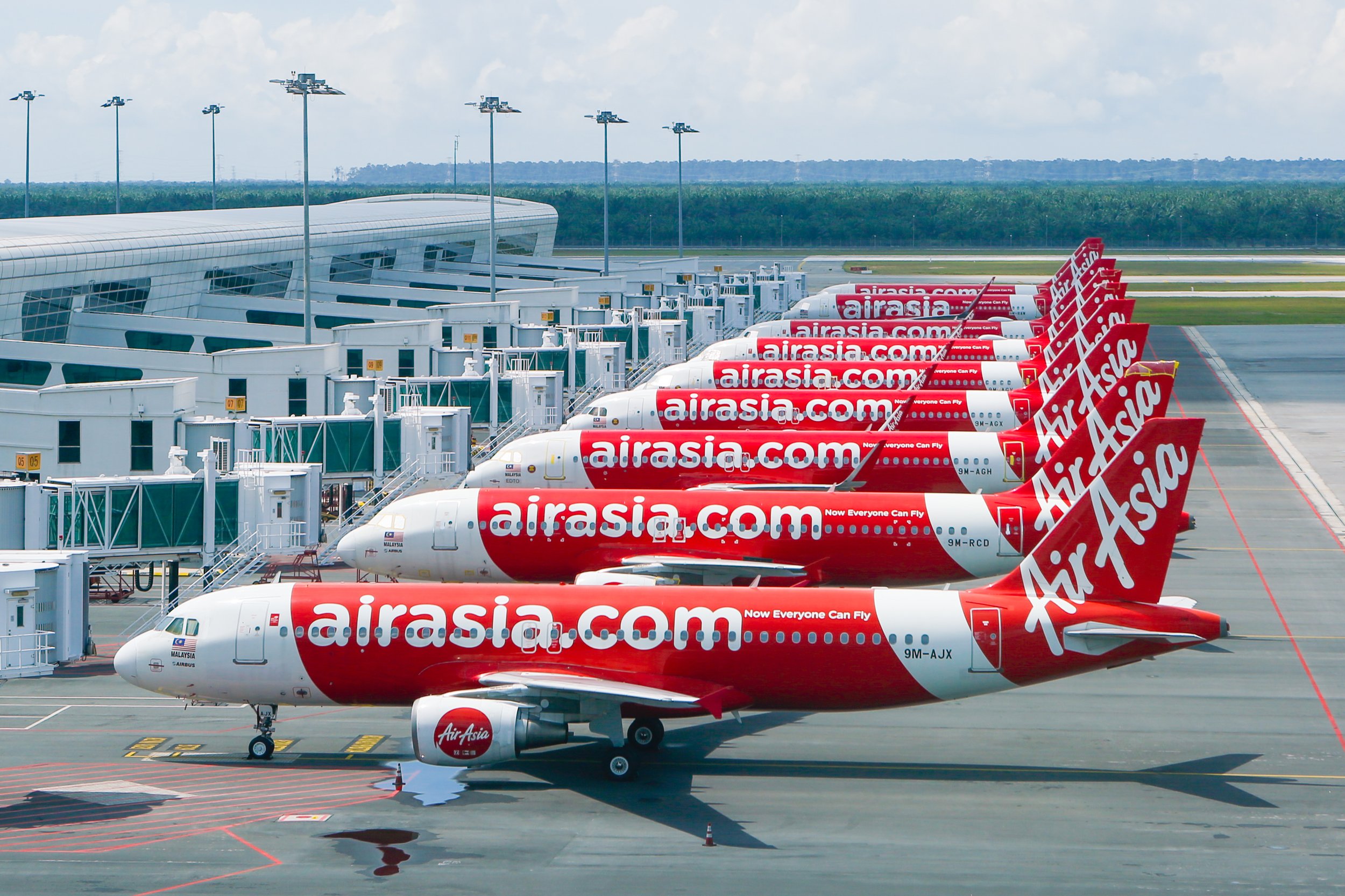AirAsia Perkuat Konektivitas Lewat Rute Palembang–KL & Bali–Adelaide
